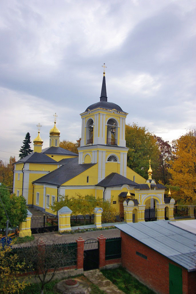Церковь в деревне Бородино